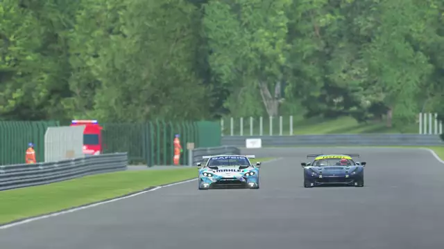 SPA Aston vs Ferrari